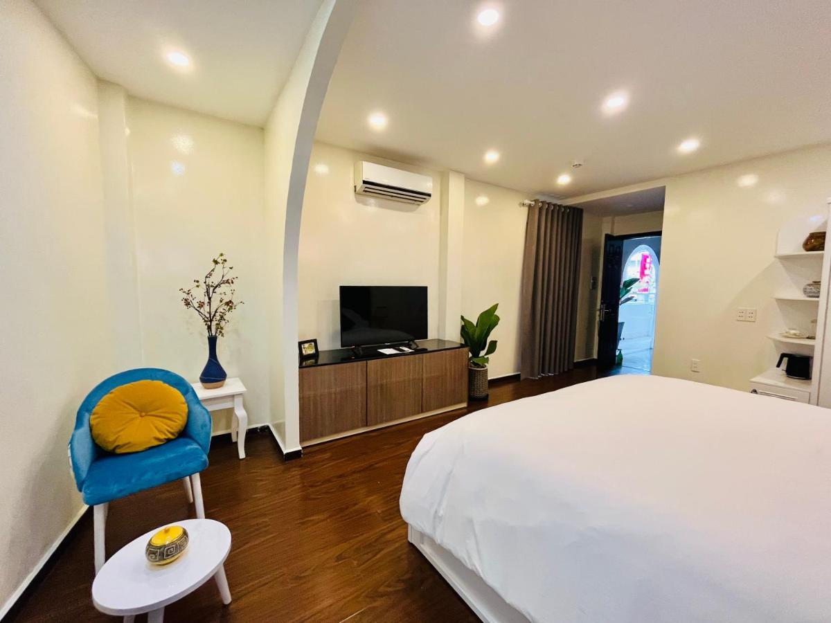 Khách sạn Chez Mimosa Corner - New Address 90 De Tham TP. Hồ Chí Minh